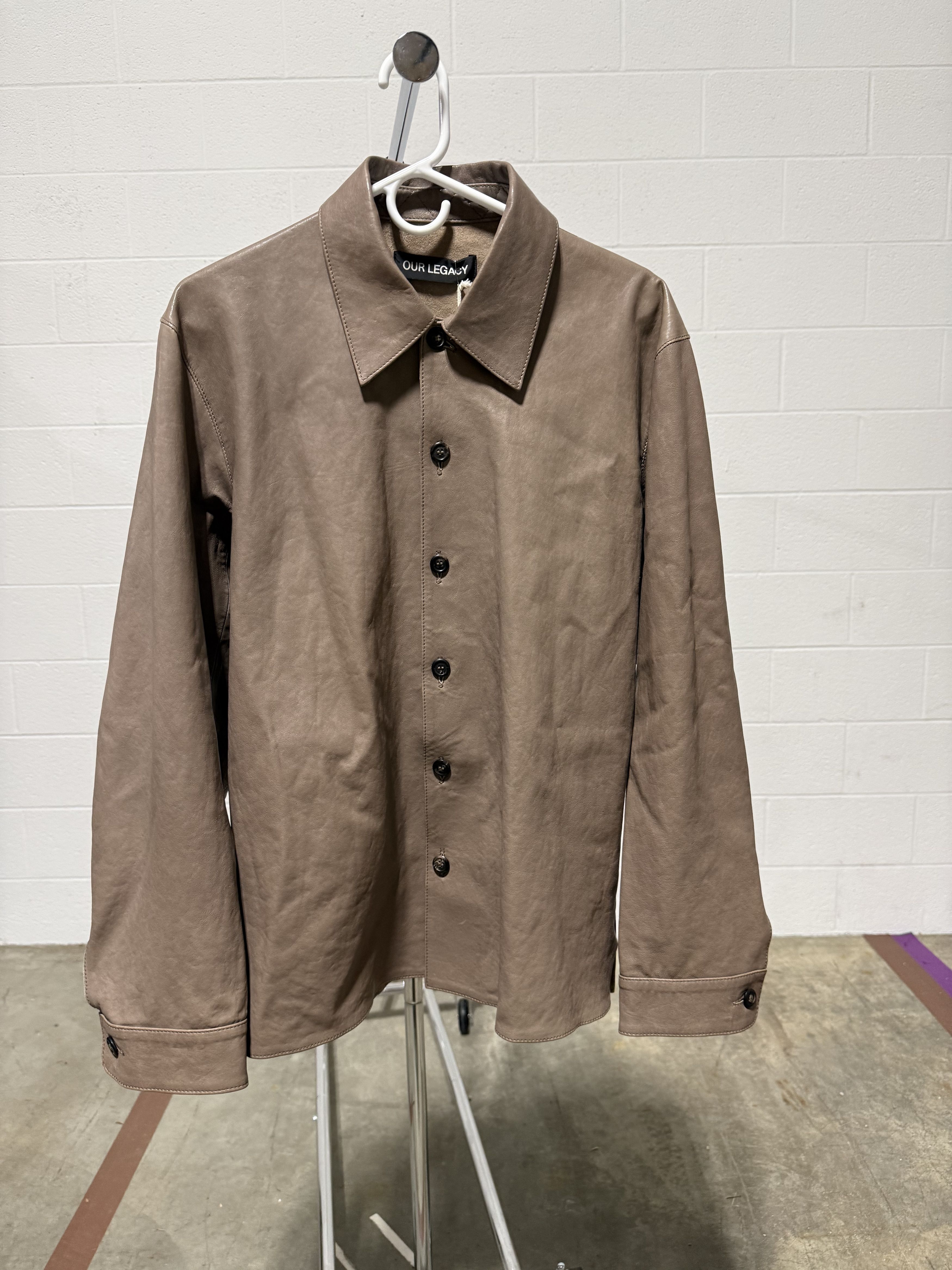Our Legacy Our Legacy Welding Shirt '70S Grey Velvet Lamb Skin' Size US M / EU 48-50 / 2 - 1 Thumbnail