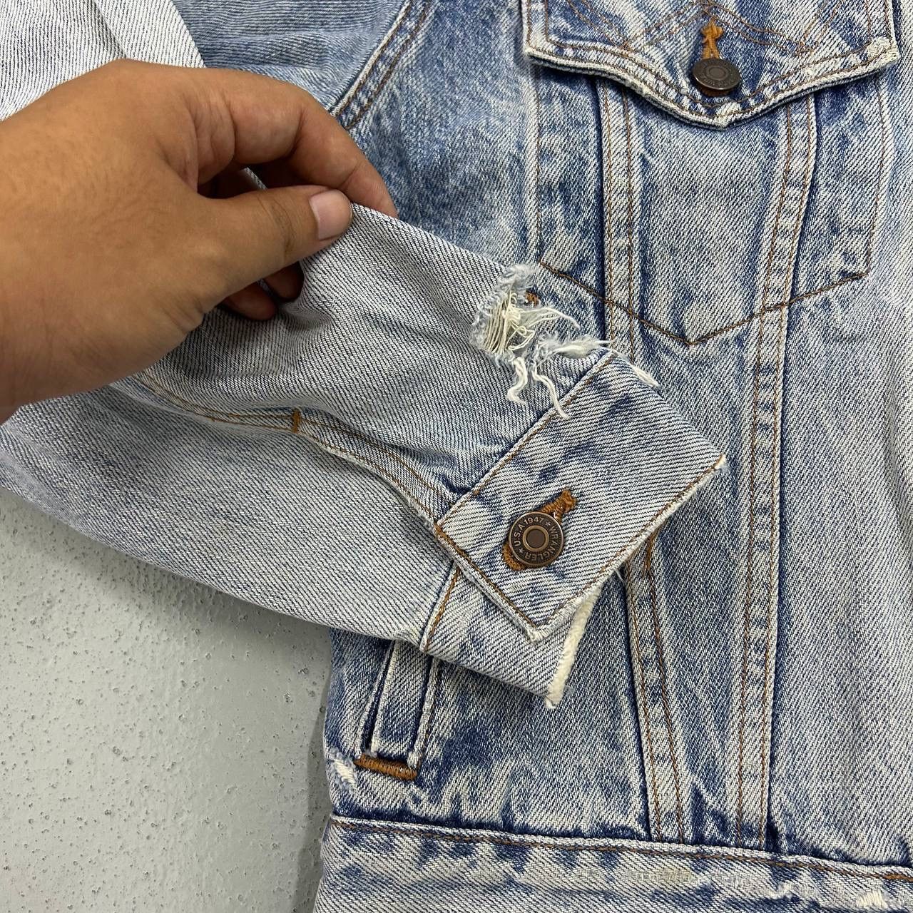 Vintage × Wrangler DaBomb🔥 Vintage Distressed Wrangler Denim Jacket Size US L / EU 52-54 / 3 - 10 Thumbnail