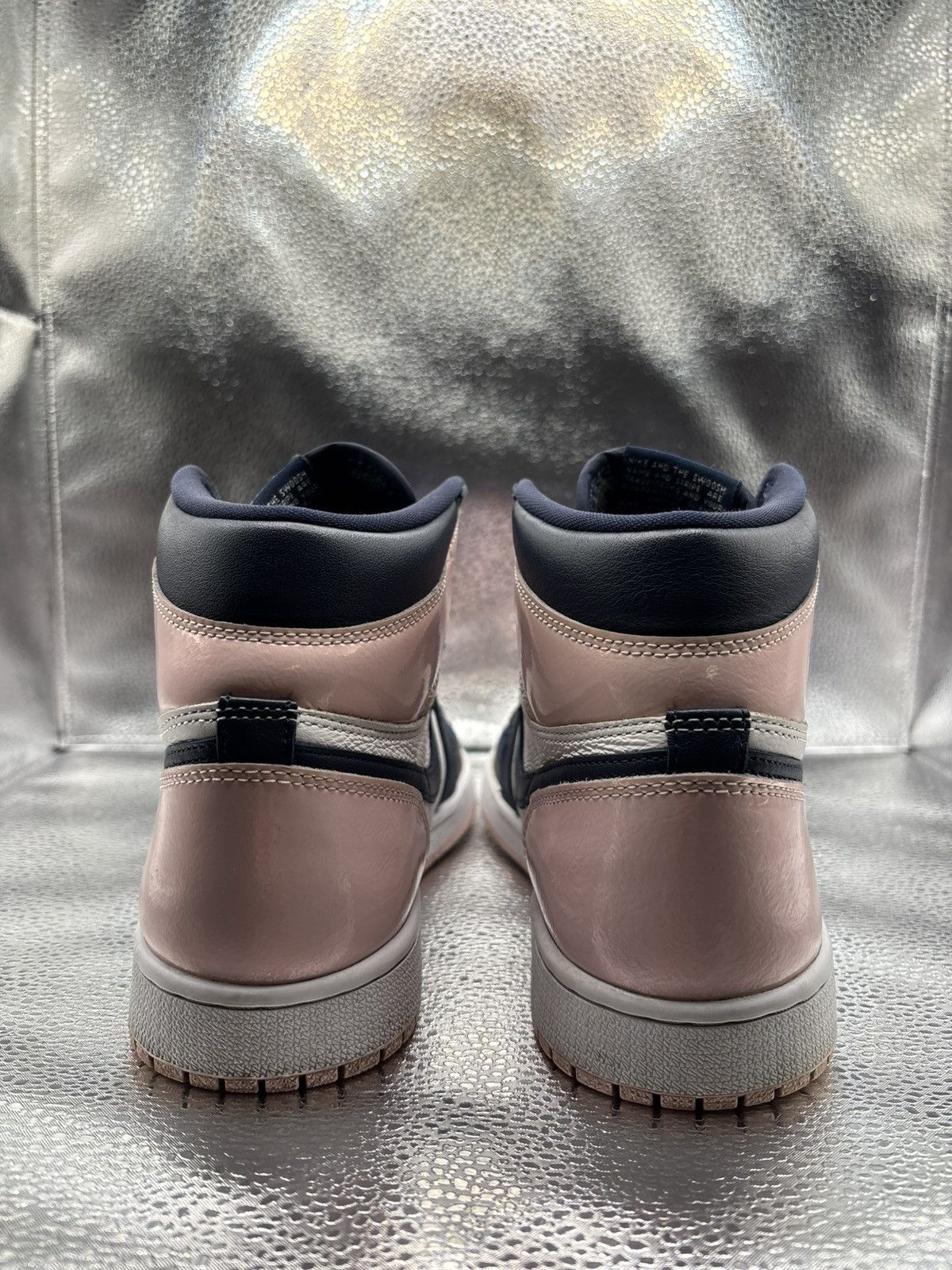 Jordan Brand Air Jordan 1 High Bubble Gum Size US 9 / IT 39 - 4 Thumbnail
