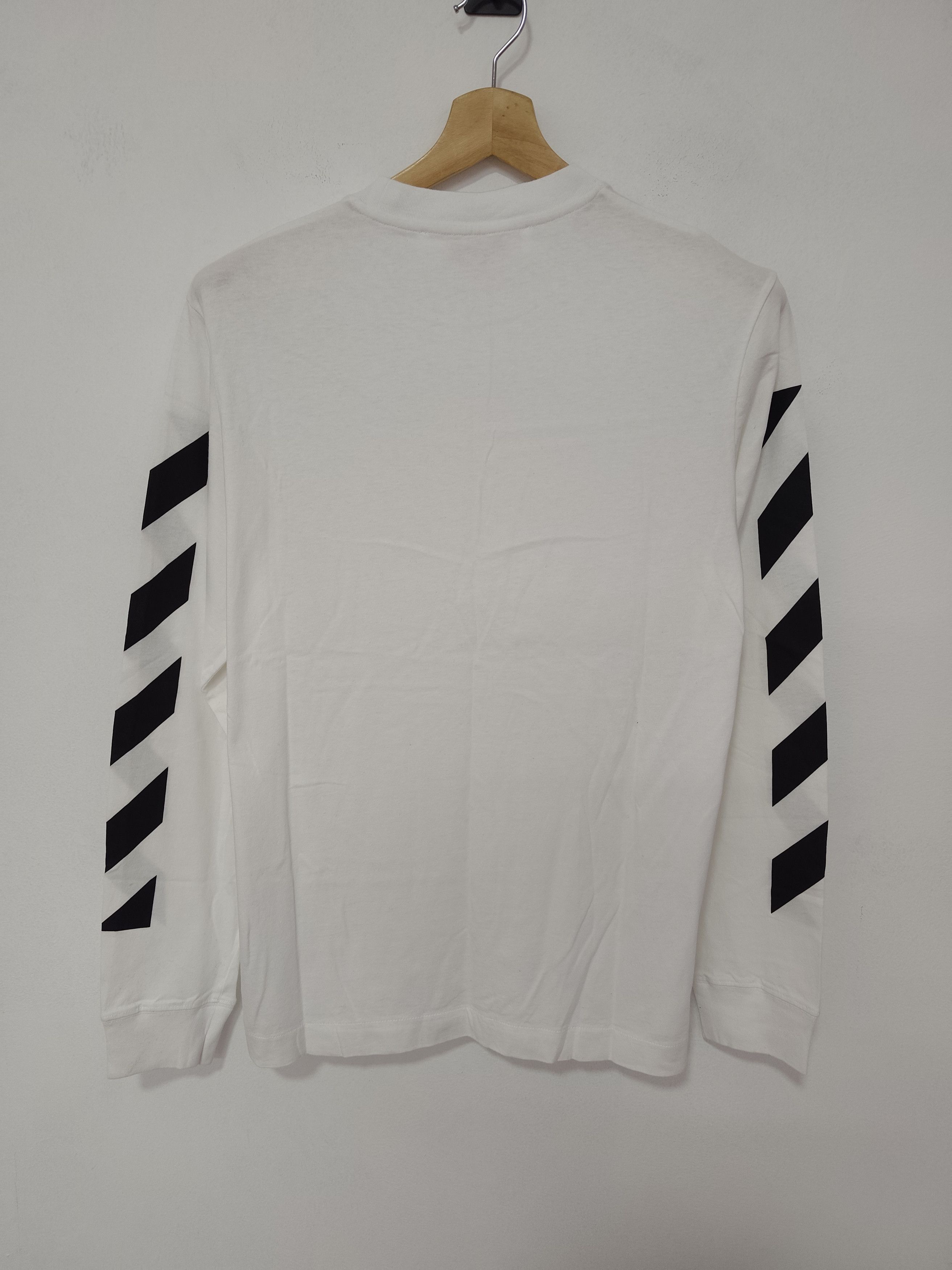 Off-White Off-White "Diagonal Helvetica" Size US S / EU 44-46 / 1 - 3 Thumbnail