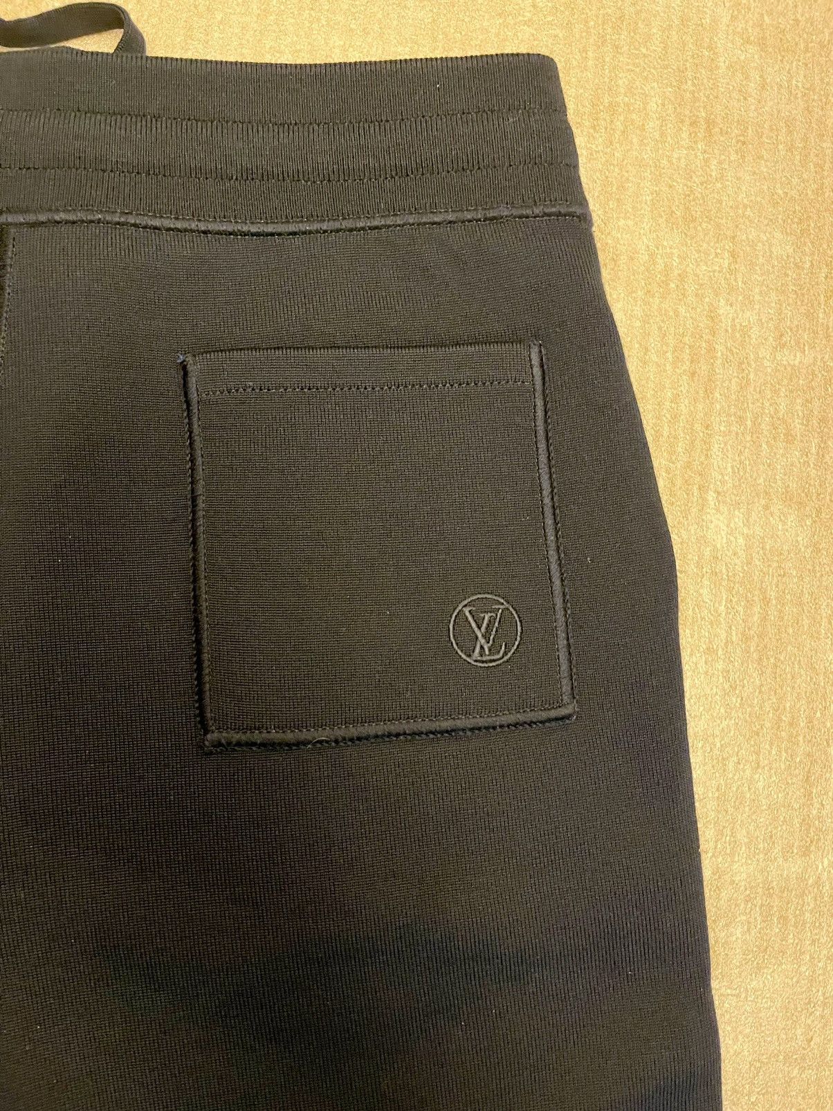 Louis Vuitton Louis Vuitton luxurious reversible trousers Size US 32 / EU 48 - 10 Thumbnail