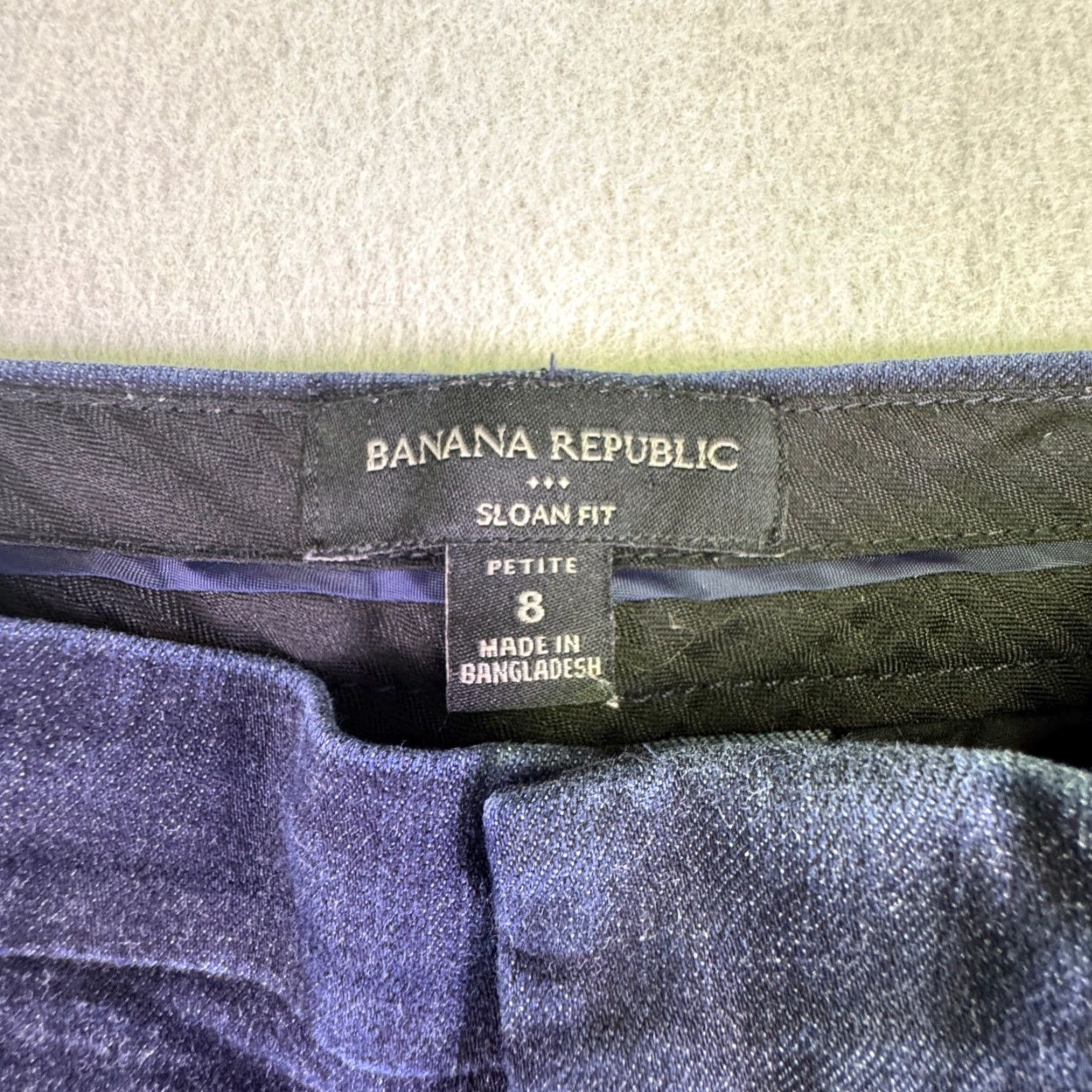 Banana Republic VINTAGE? No. (Ignore) Size 30" / US 8 / IT 44 - 2 Thumbnail