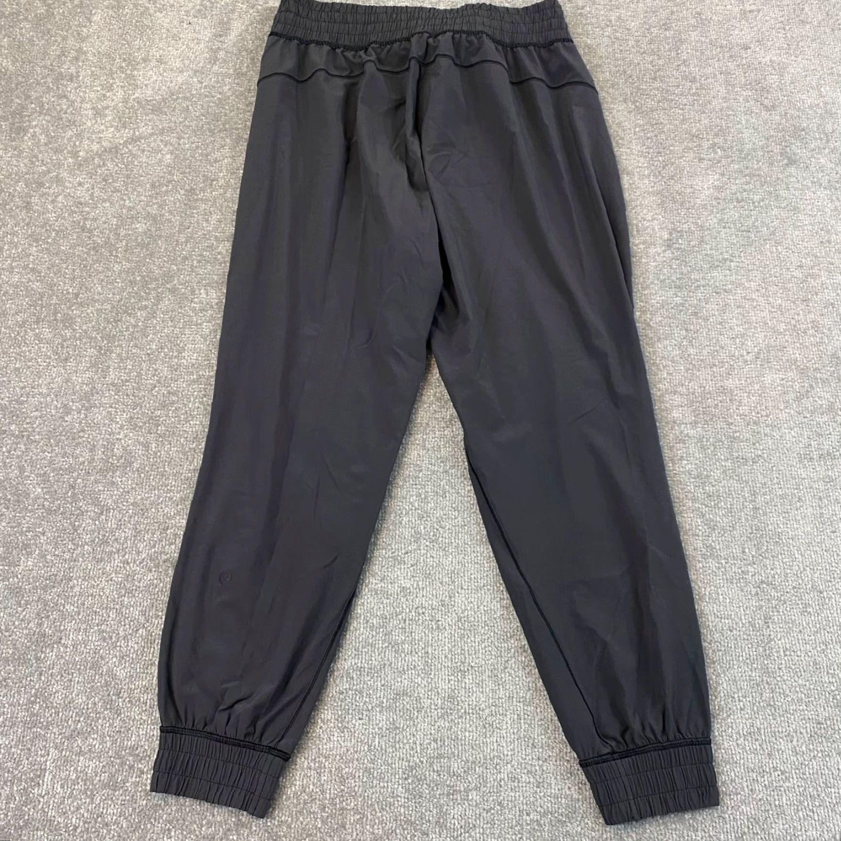 Lululemon VINTAGE LULULEMON Sun Setter Joggers Womens 10 Charcoal Gray 5BWHS Activewear Pants Size 32" / US 10 / IT 46 - 7 Thumbnail
