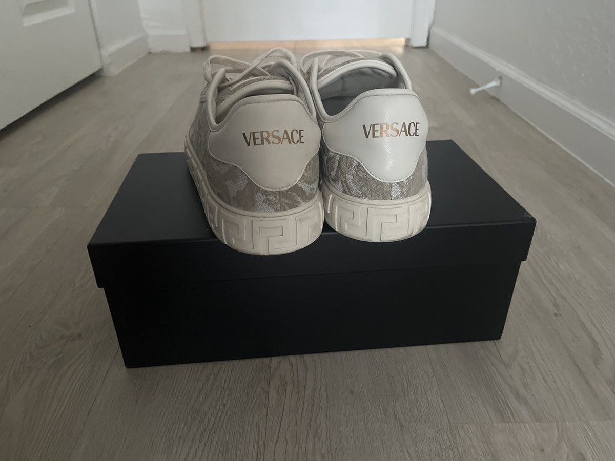 Versace Barocco Greca Sneakers Size US 11 / EU 44 - 5 Thumbnail