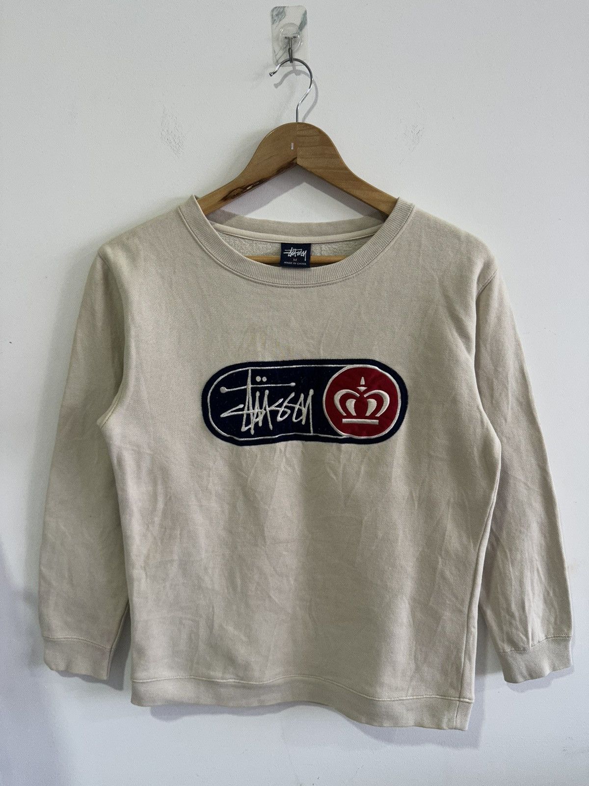 Stussy Vintage Stussy Crown Sweatshirt Rare Streetwear USA Size US M / EU 48-50 / 2 - 1 Thumbnail