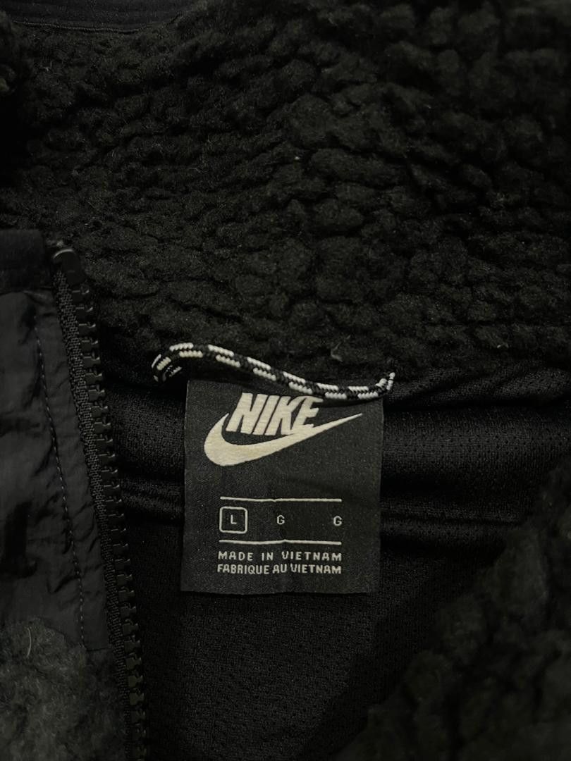 Nike 🔥 AWESOME!! NIKE SHERPA FLEECE GILET- OFF NOIR / BLACK Size US L / EU 52-54 / 3 - 4 Thumbnail
