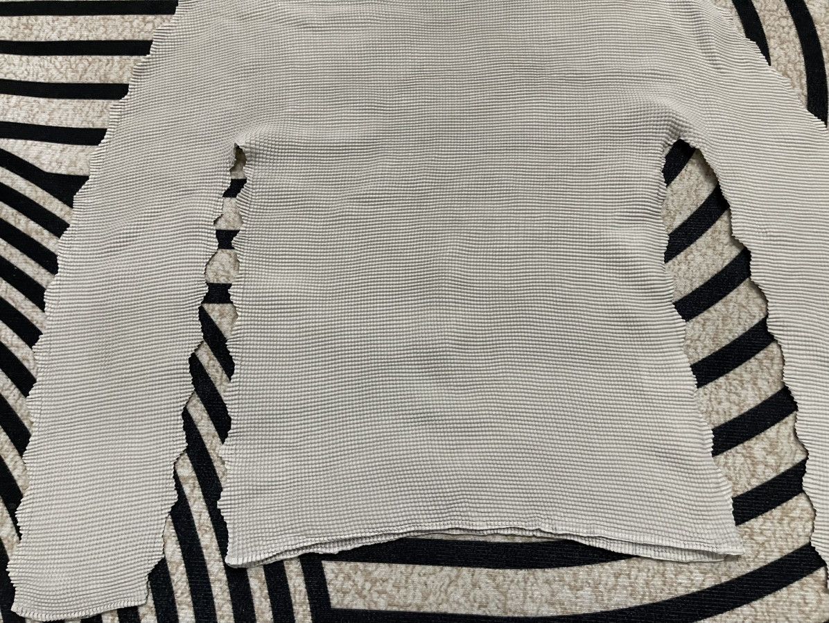 Issey Miyake 90s ISSEY MIYAKE ME PLEATED TURTLE NECK RARE DESIGN Size ONE SIZE - 12 Thumbnail