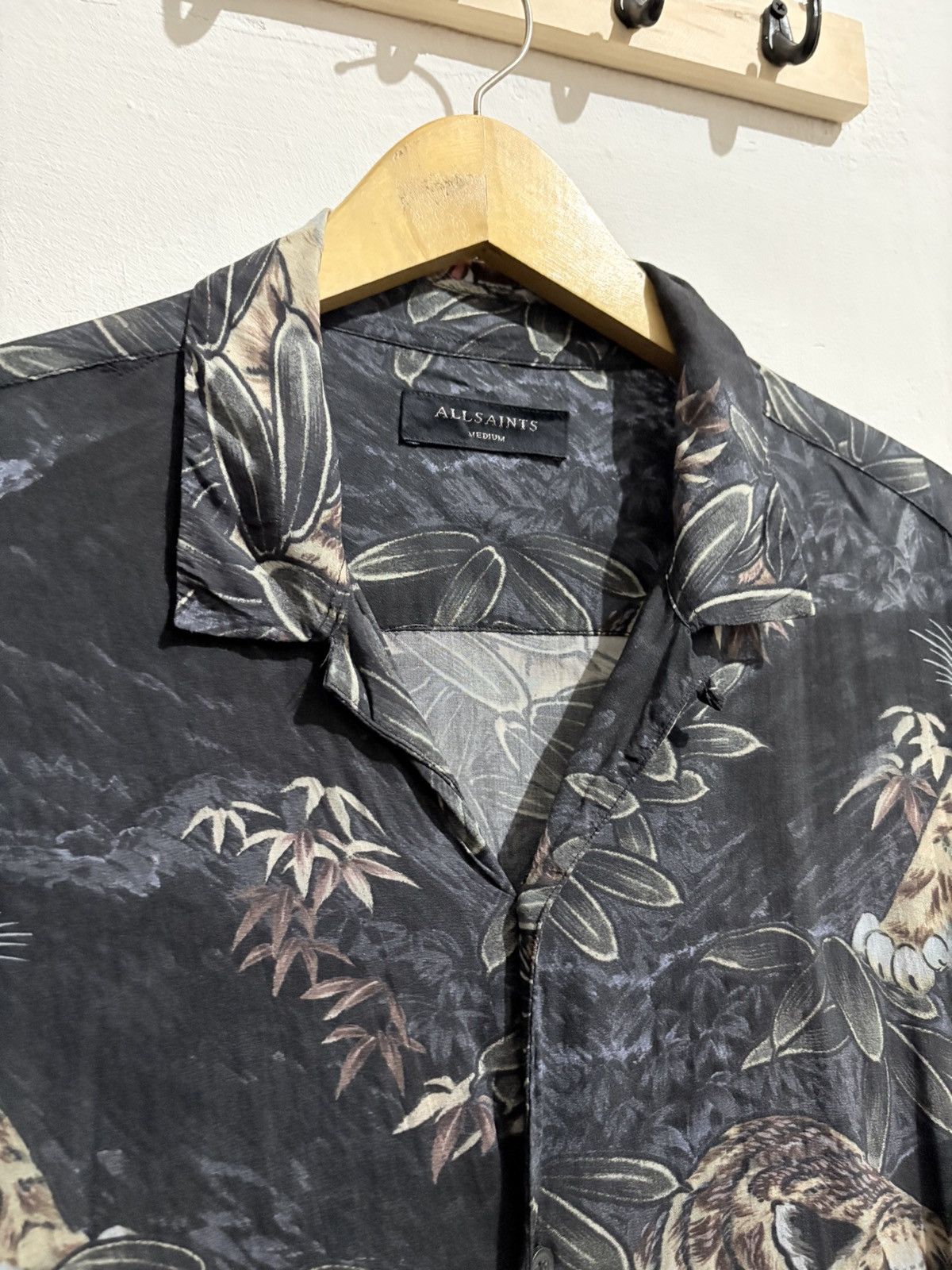 Allsaints × Japanese Brand × Vintage Allsaints pattern tiger ifsixwasnine button shirt Size US M / EU 48-50 / 2 - 5 Thumbnail