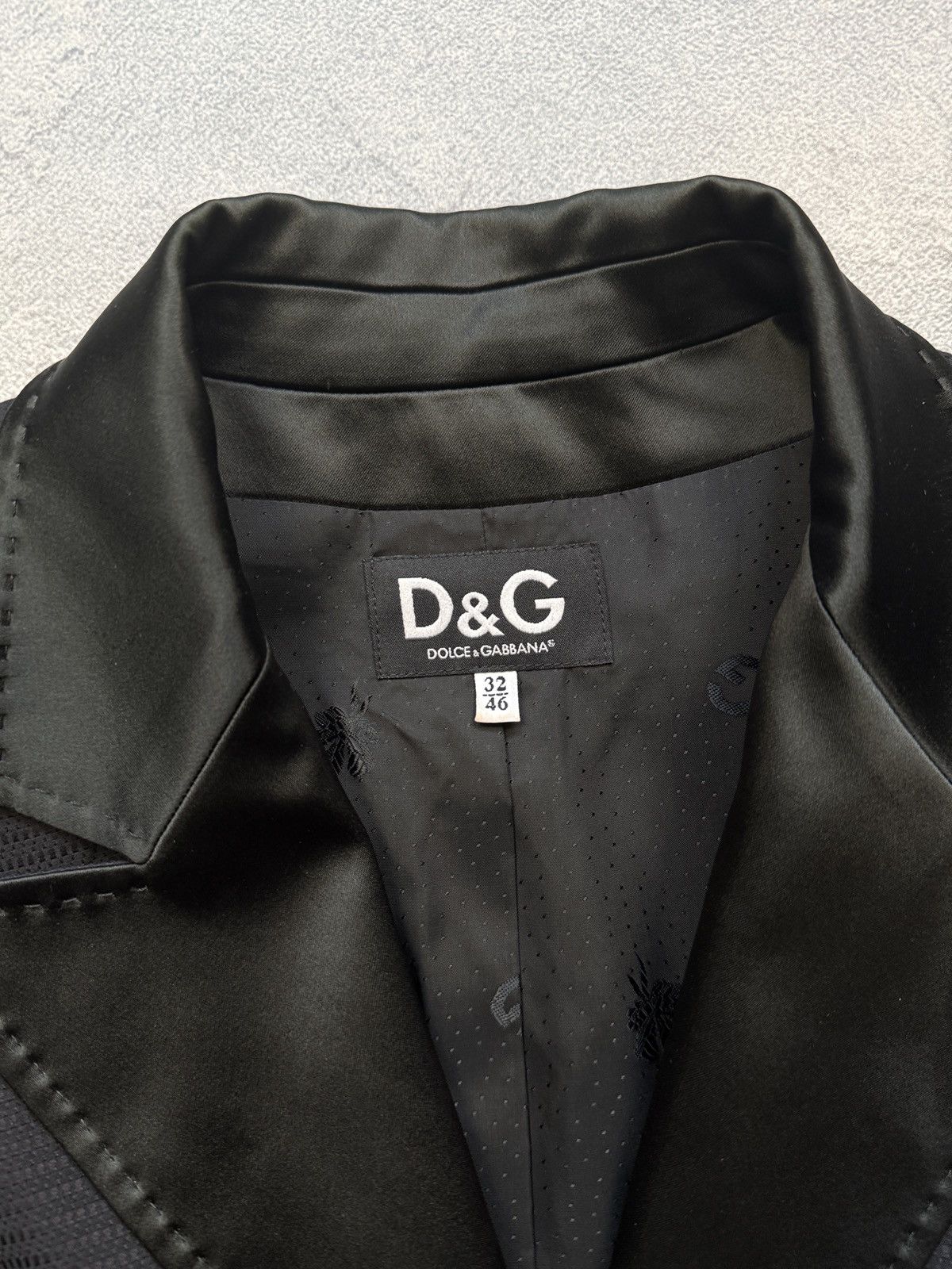 Dolce & Gabbana Luxury Dolce & Gabbana Smoking Blazer Size US S / EU 44-46 / 1 - 6 Thumbnail