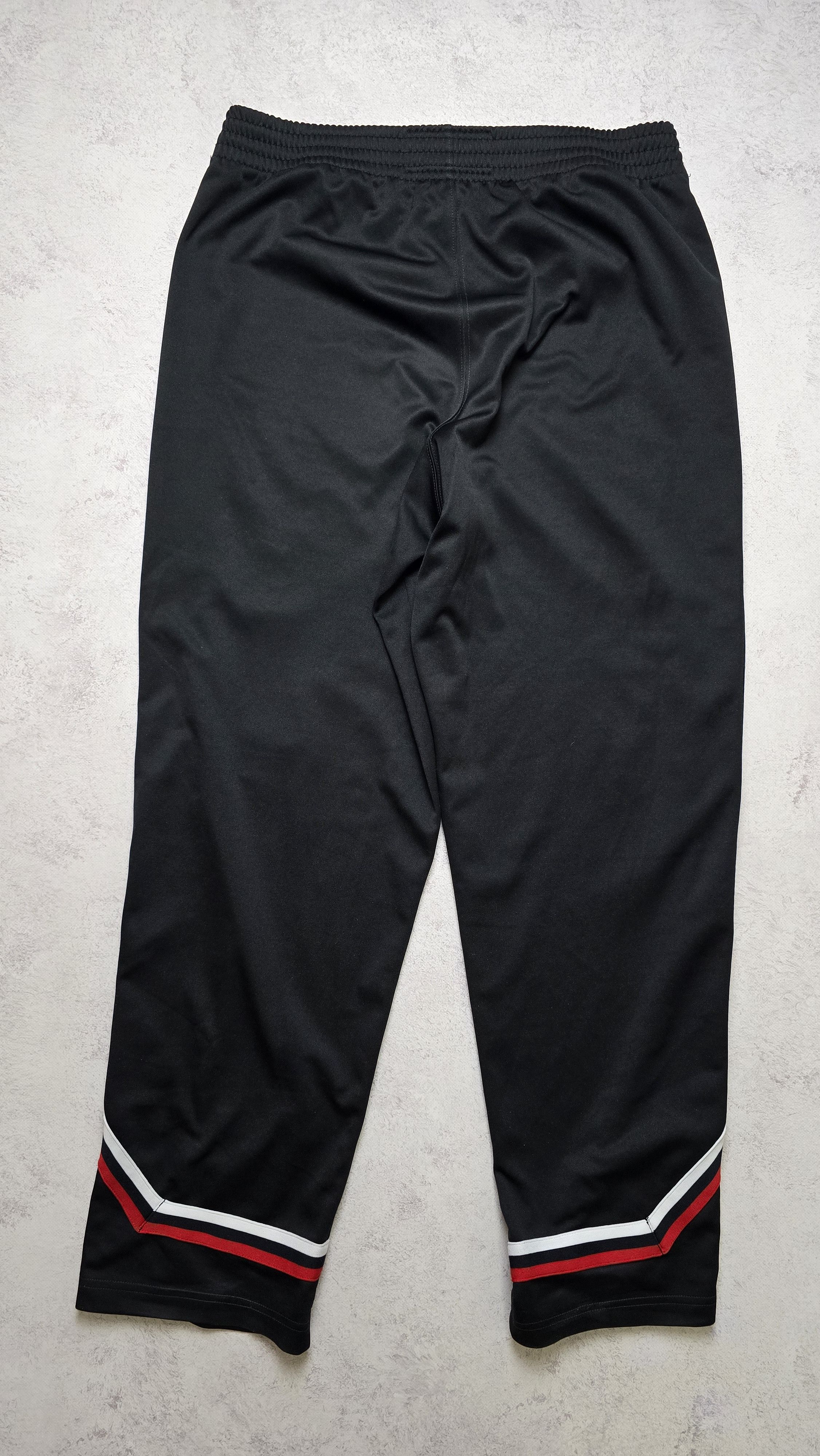 Nike VTG Nike Chicago Bulls Tear Away Pants NBA Snap Button M Y2K Size US 32 / EU 48 - 3 Thumbnail