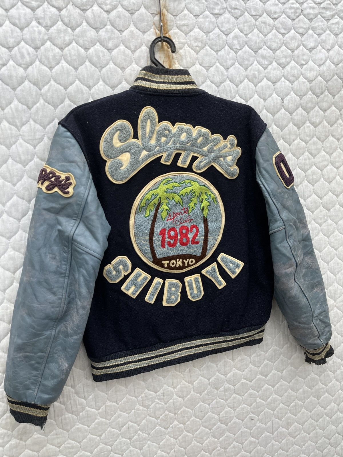 Hypebeast 🔥🔥🔥ARCHIVE VTG BUTWIN SLOPPYS SHIBUYA TOKYO VARSITY JACKET Size US S / EU 44-46 / 1 - 3 Thumbnail