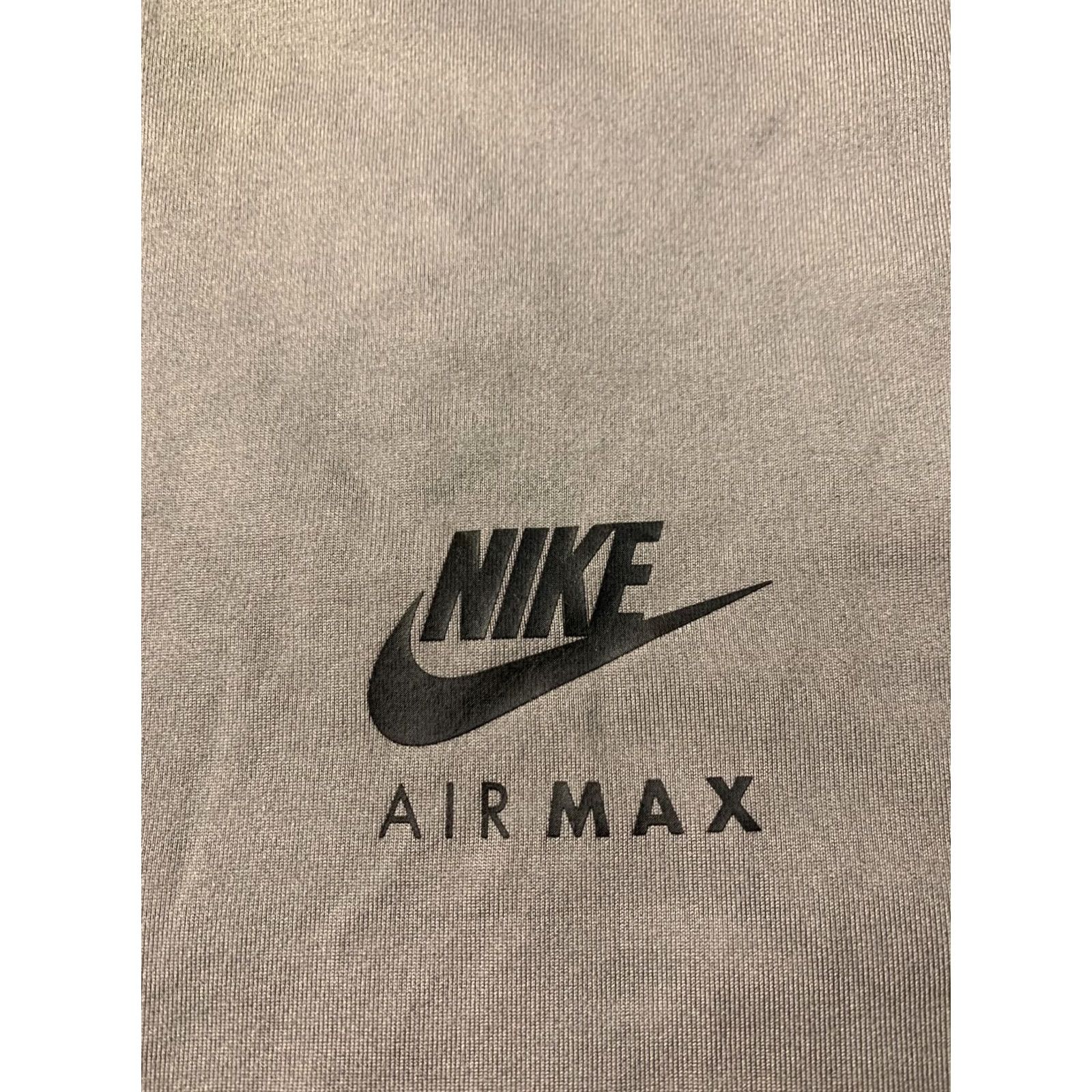 Nike Nike Air Max Original 2023 Men Sport Training Shirt Jersey M Gray Short Sleeve T-Shirt Crew Neck Regular Size M Nike Air Max Mens Gray Jersey 2023 Size US M / EU 48-50 / 2 - 4 Thumbnail