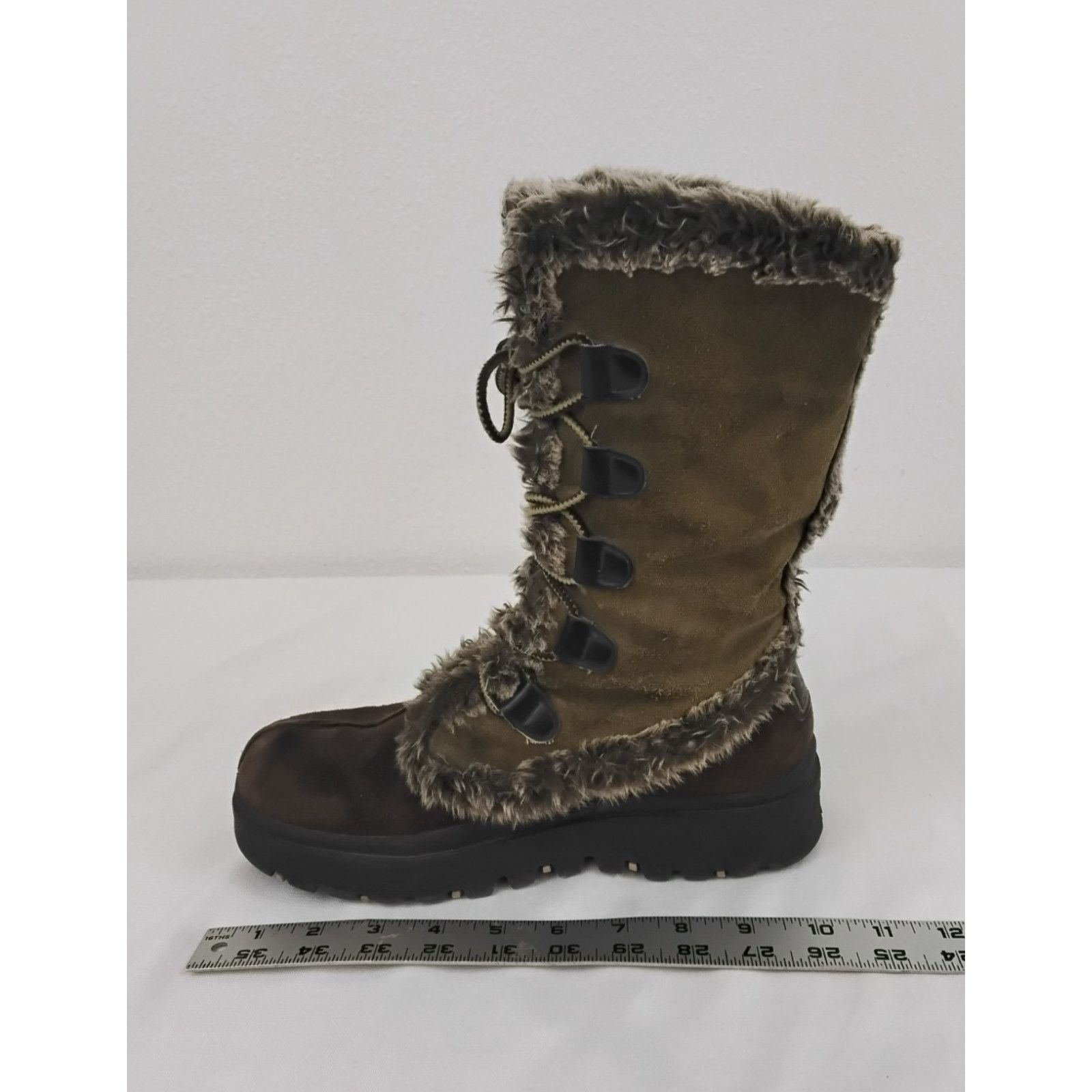 SKECHERS Sketchers Frolic Winter Boots Women's 8 Green/Brown Chunky Size US 8 / IT 38 - 14 Thumbnail