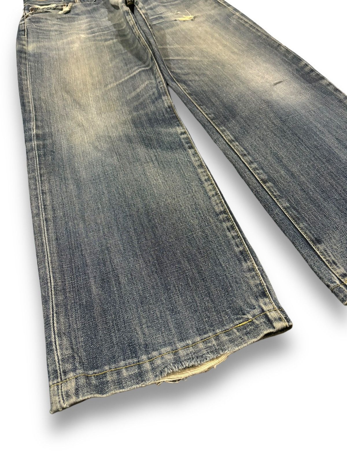 Jun Takahashi × Uniqlo × Vintage Vintage Uniqlo S002 Baggy Blue Washed Distressed Jeans Size US 34 / EU 50 - 9 Thumbnail