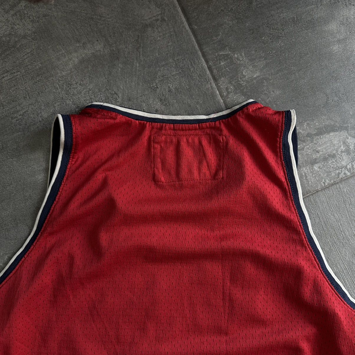 Japanese Brand × Y/Project Vintage Ucla Tank Top Sleeveless Big Logo Hype Sport-wear Size US L / EU 52-54 / 3 - 8 Thumbnail