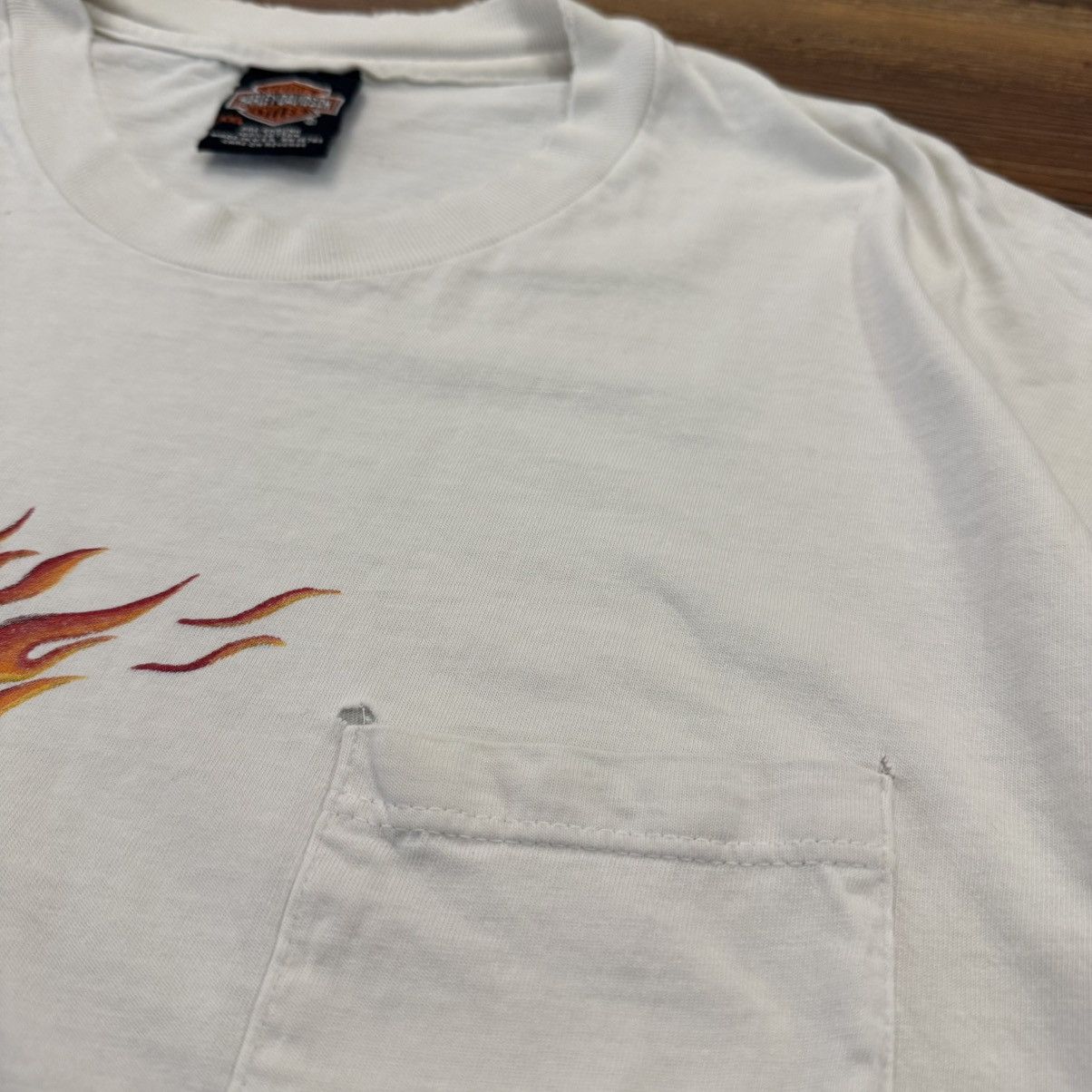 Harley Davidson Vintage White Harley Davidson Flames Eagle Pocket Tee Shirt Size US XL / EU 56 / 4 - 5 Thumbnail
