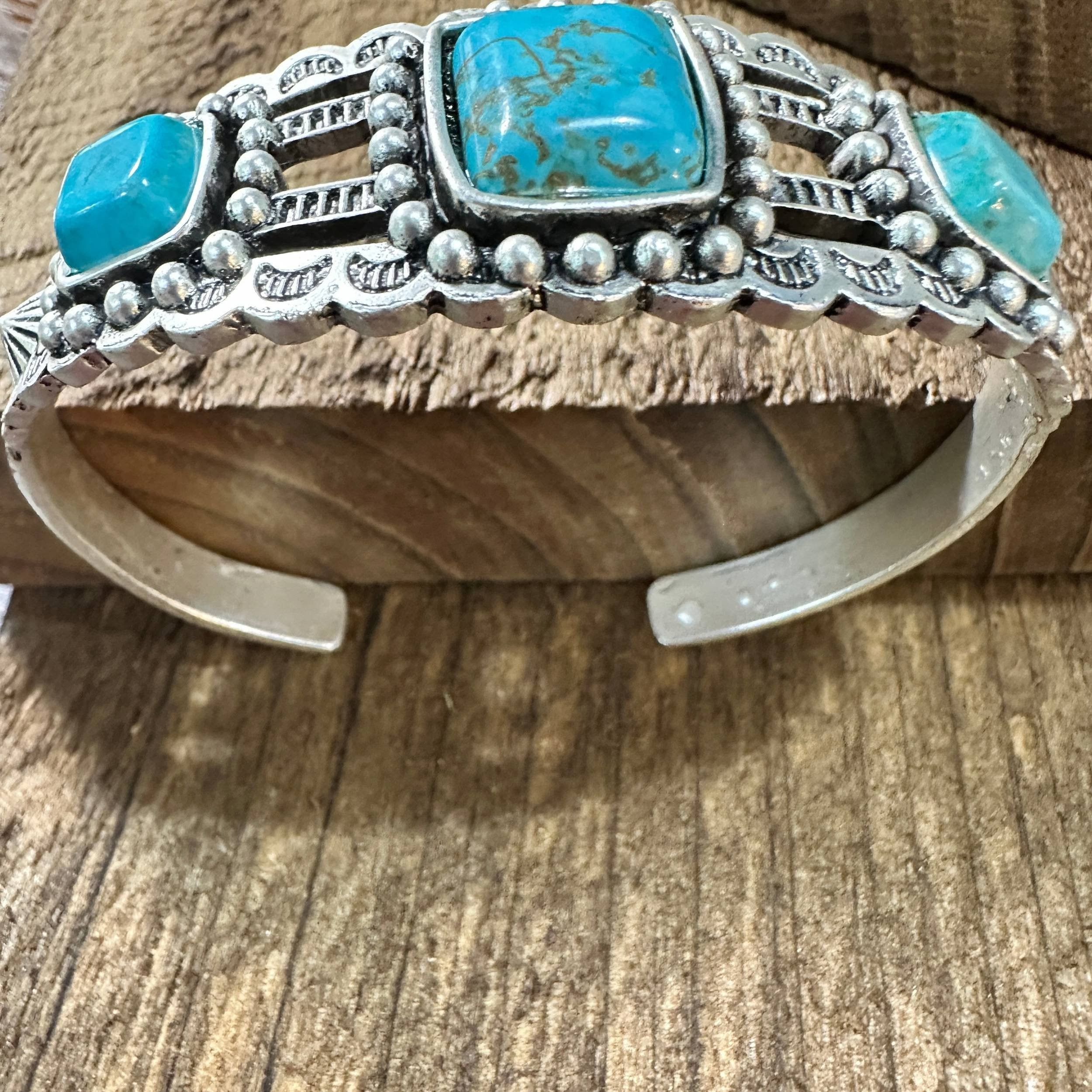 Other Turquoise Cuff Bracelet in Antique Silver Style, Boho Southw Size ONE SIZE - 2 Thumbnail