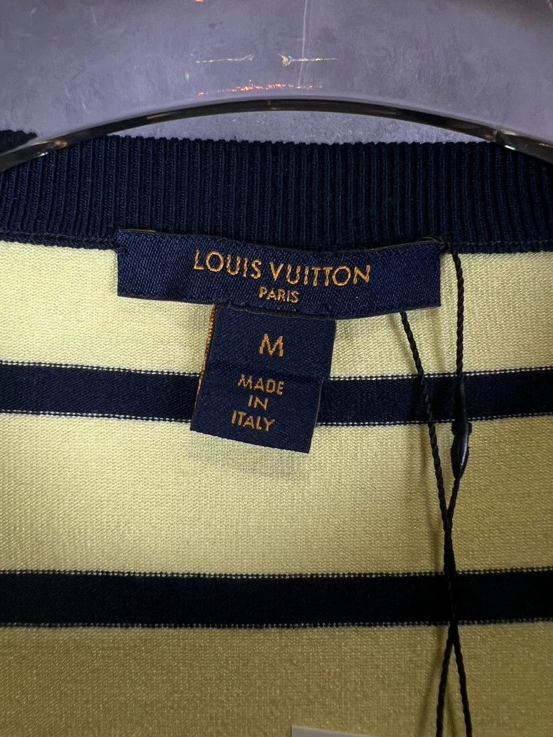Louis Vuitton Louis Vuitton Old flower patchwork leather embroidered log Size US M / EU 48-50 / 2 - 6 Thumbnail