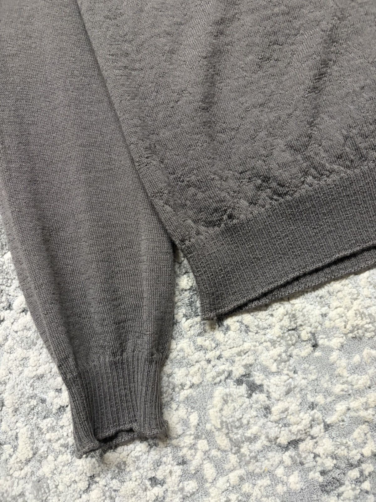 Rick Owens FW19 Larry Mainline Knit V-Neck Long Sleeve Size US S / EU 44-46 / 1 - 4 Thumbnail