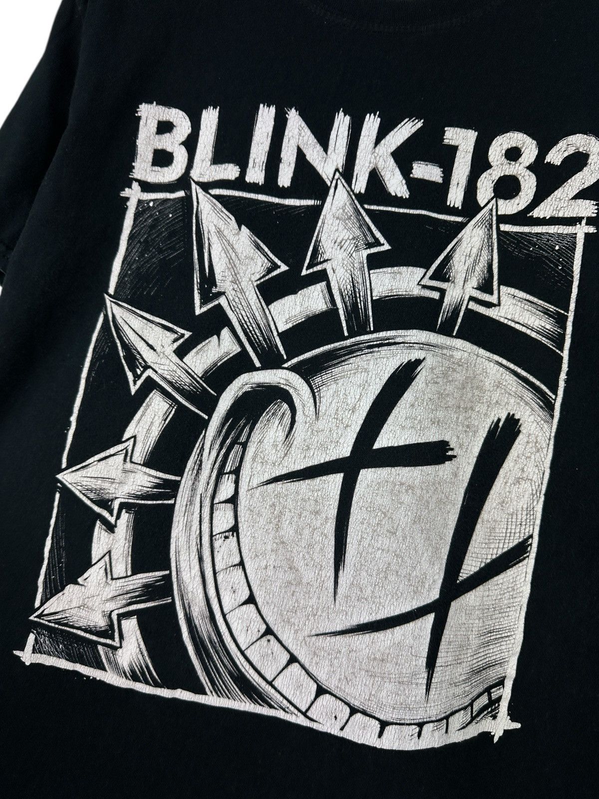 Band Tees Blink 182 Tour 2017 T-Shirt Punk Band Women’s Size M Size M / US 6-8 / IT 42-44 - 5 Thumbnail