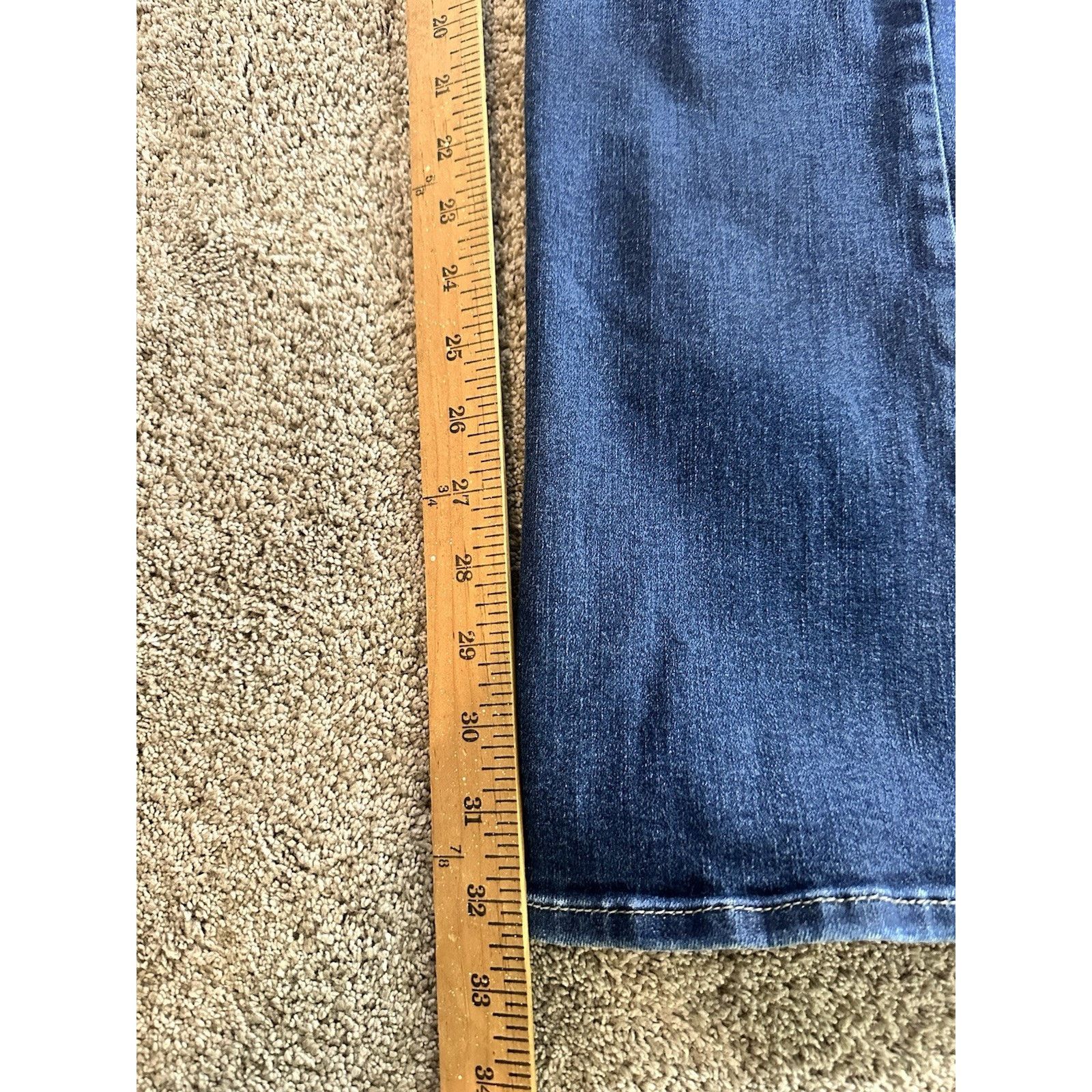Silver Jeans Co. Silver Avery Slim Boot Cut Jeans Women 29x33 Blue Dark Wash Size 29" - 4 Thumbnail