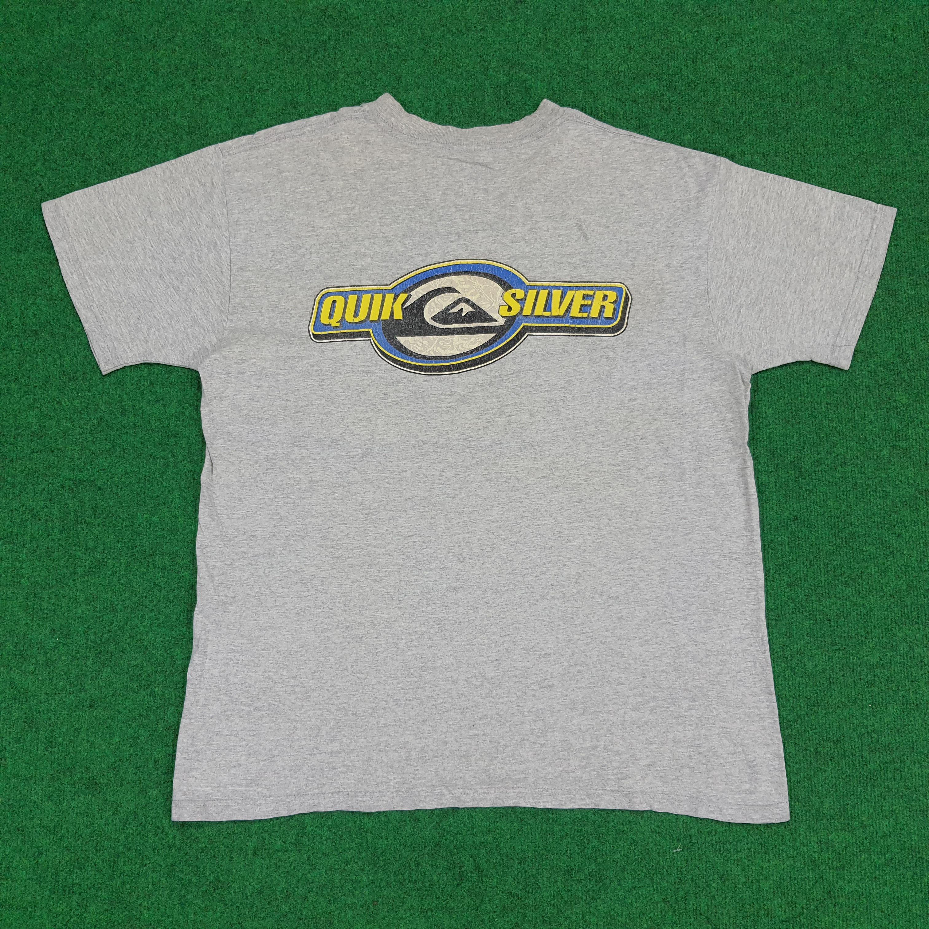 Vintage Quiksilver Big Logo Spell Out T-shirt