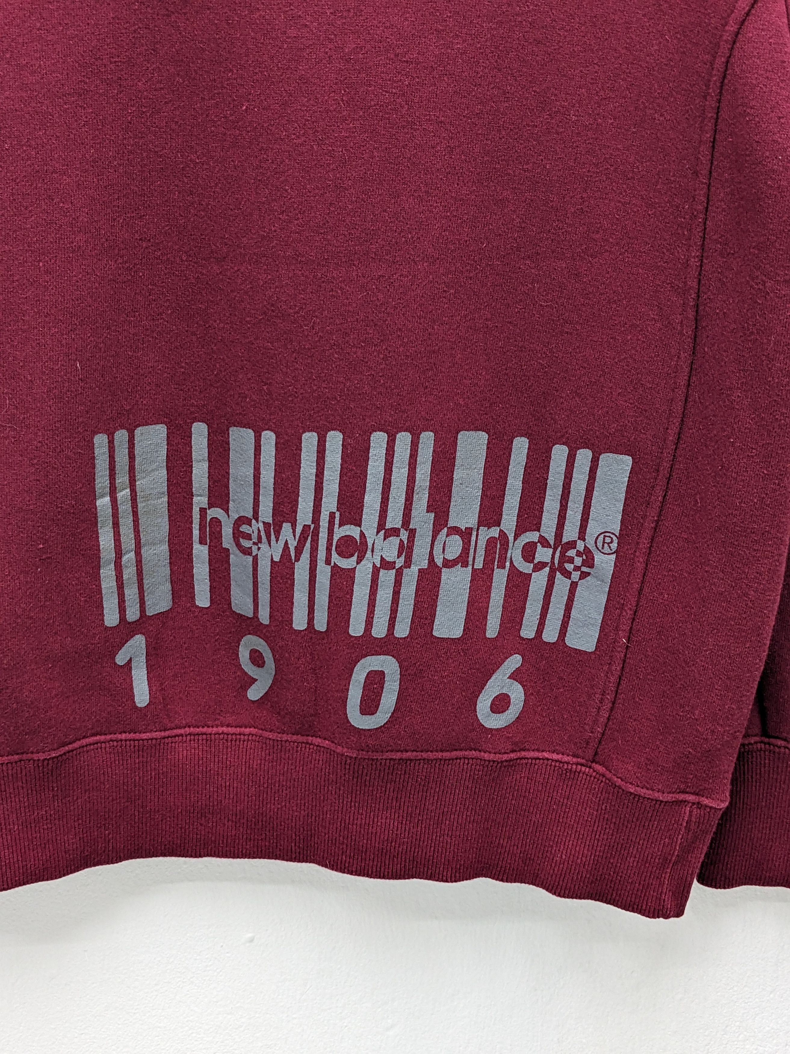 New Balance NEW BALANCE BARCODE DESIGN SWEATSHIRT Size US M / EU 48-50 / 2 - 7 Thumbnail