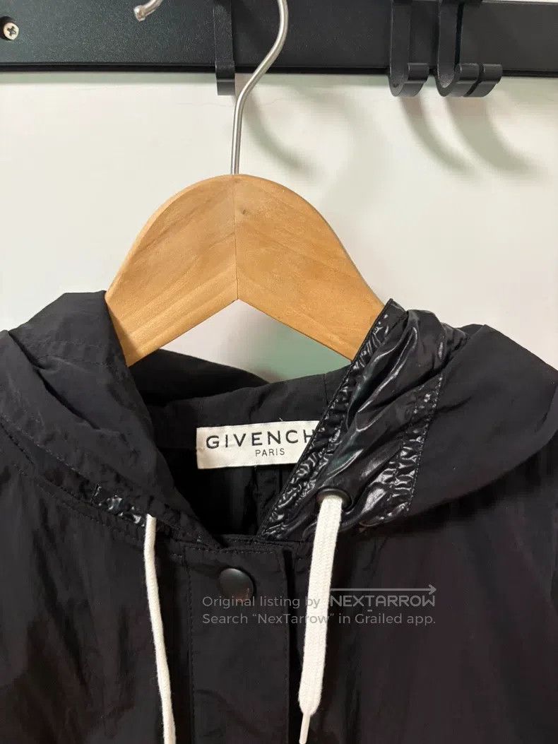 Givenchy Givenchy Black drawstring glossy nylon mixed windbreaker Size US L / EU 52-54 / 3 - 4 Thumbnail