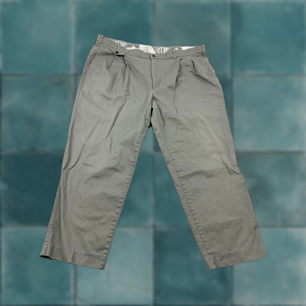 Savane VINTAGE Savane Pants Men’s 47x29 Khaki Big And Tall Pleated Designer Pants Khakis 90s Preppy Mens Size US 30 / EU 46 - 1 Thumbnail
