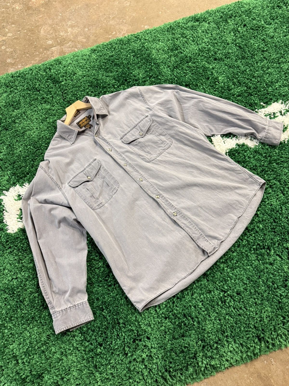 Eddie Bauer × Vintage Vintage Eddie Bauer Chambray Grey Button Down Shirt Large Size US L / EU 52-54 / 3 - 2 Thumbnail