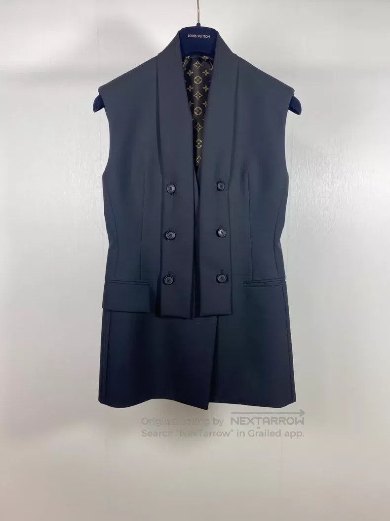 Louis Vuitton Louis Vuitton Drap-collar blazer jacket Size XS / US 0-2 / IT 36-38 - 1 Thumbnail