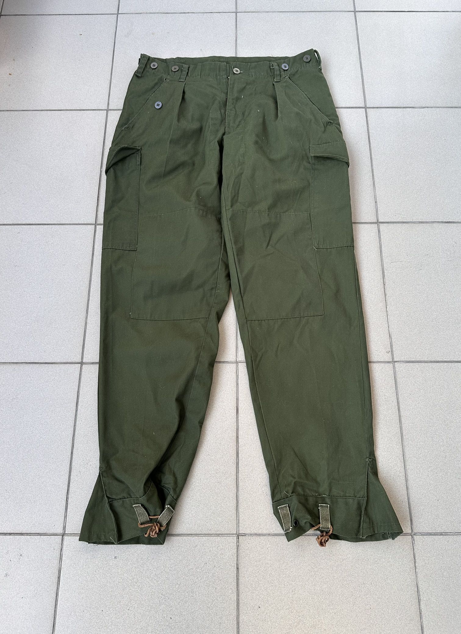 Other Cargo military baggy trousers pants y2k Size US 34 / EU 50 - 1 Thumbnail