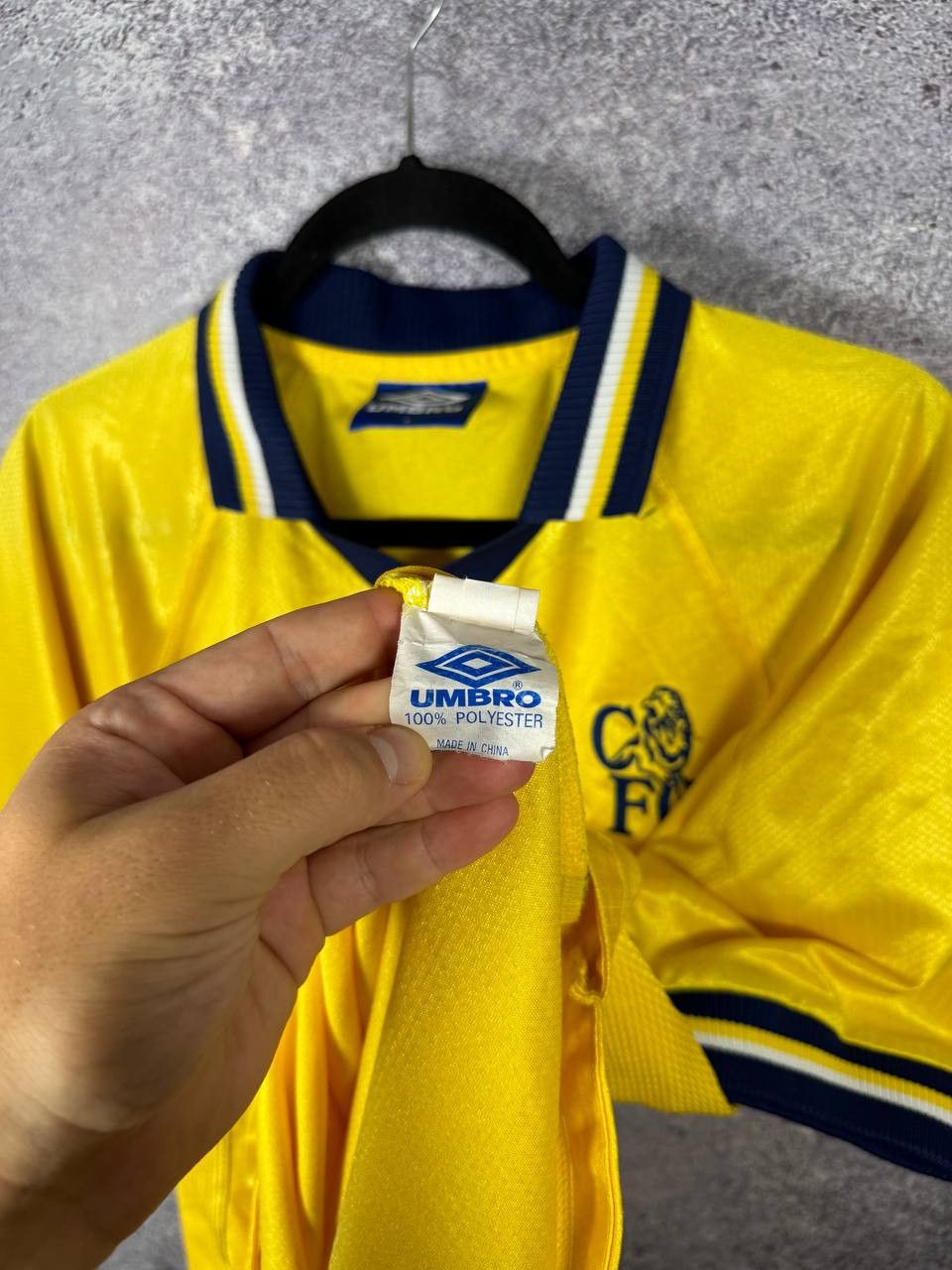 Umbro 90's Vintage Chelsea 1998/99 Third Umbro Soccer Jersey Large Size US L / EU 52-54 / 3 - 12 Thumbnail