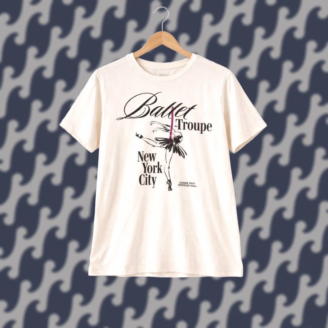Vintage Zoe+Liv T-Shirt Womens XXL Regular Beige Zoe Logo Spring Basic Short Sleeve Round Neck Shirt Size XXL / US 16-18 / IT 52-54 - 1 Thumbnail