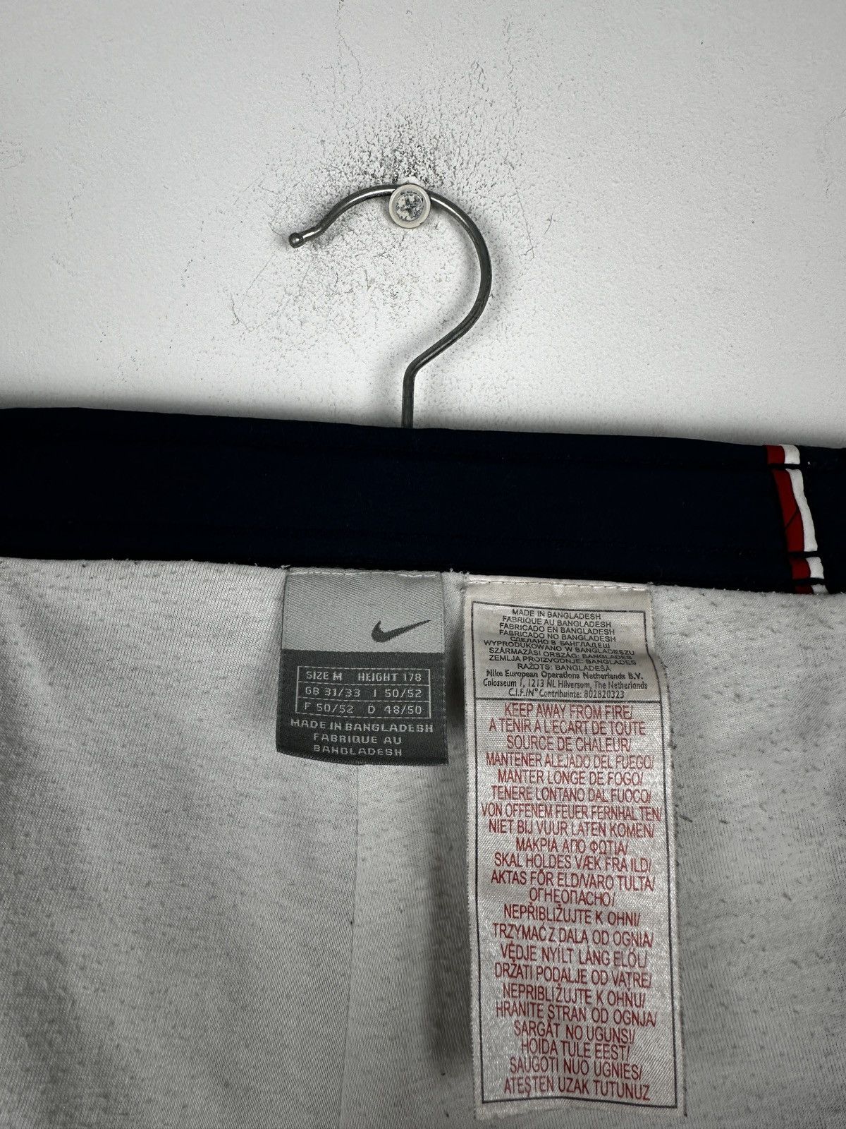 Nike Nike Mini Swoosh Logo Nylon Stripe Track Pants Y2K Vintage Size US 34 / EU 50 - 5 Thumbnail