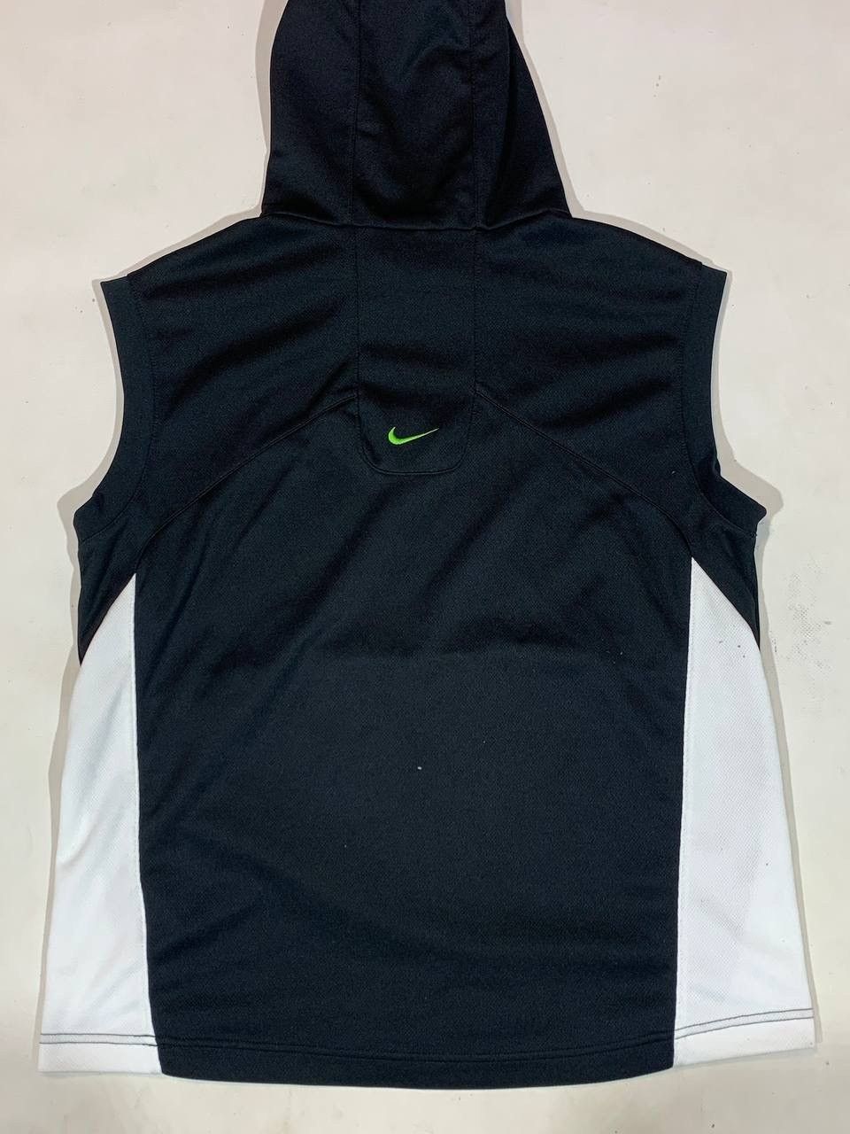 Vintage Nike Vintage Logo Vest TN Size US M / EU 48-50 / 2 - 11 Thumbnail