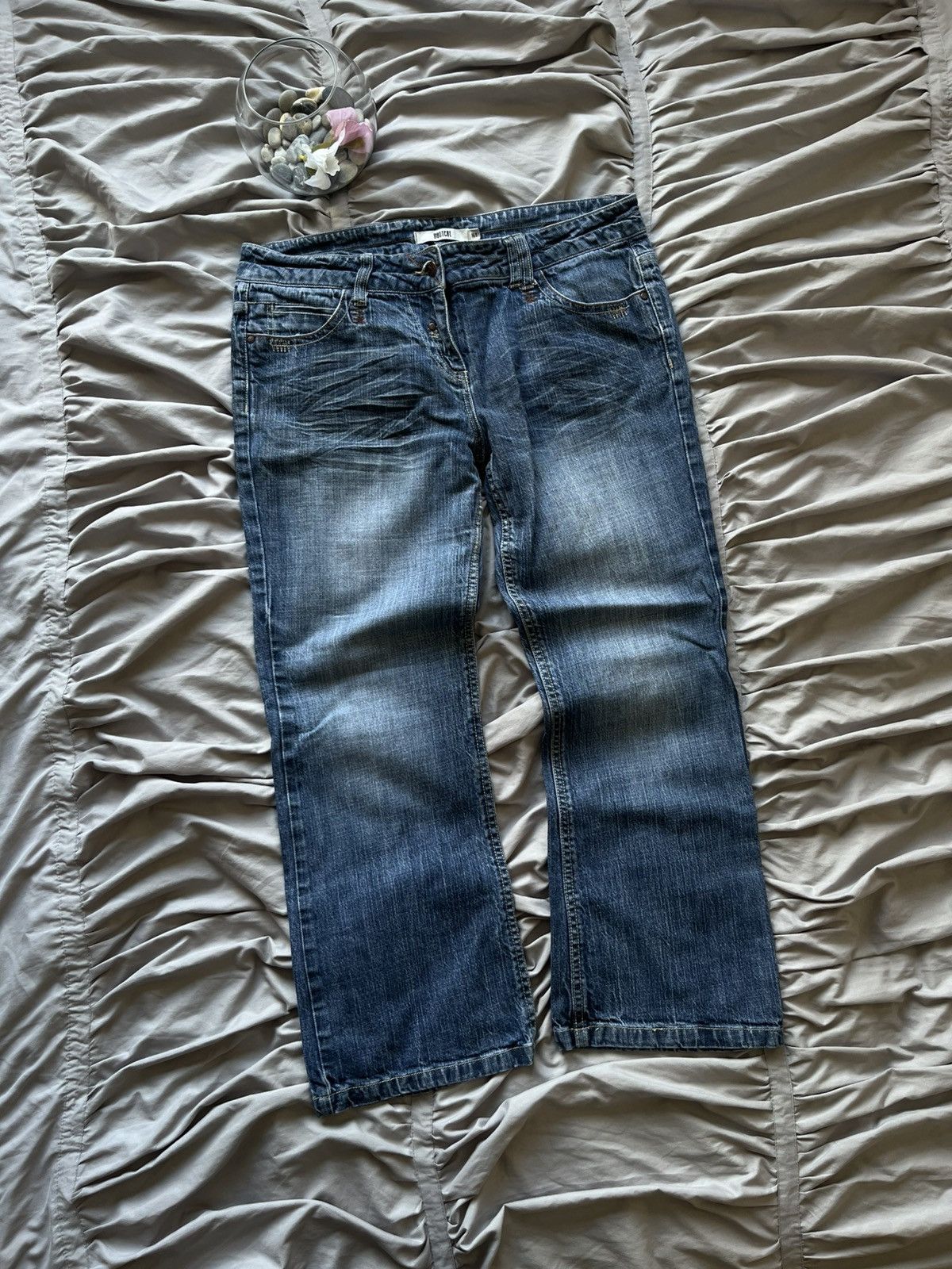 Japanese Brand Vintage Baggy Mud Washed Jeans Faded Denim Flared Wide Japan Size US 34 / EU 50 - 1 Thumbnail
