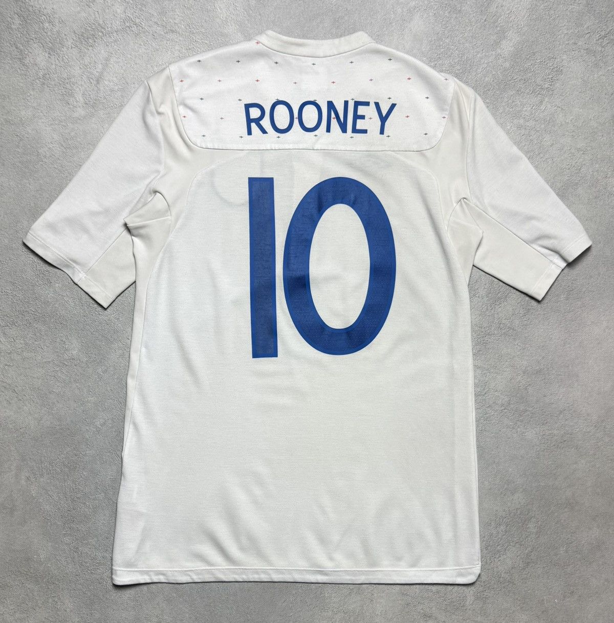 Umbro England 2010 2011 Home Shirt Soccer Jersey Umbro #10 Rooney Size US S / EU 44-46 / 1 - 2 Thumbnail