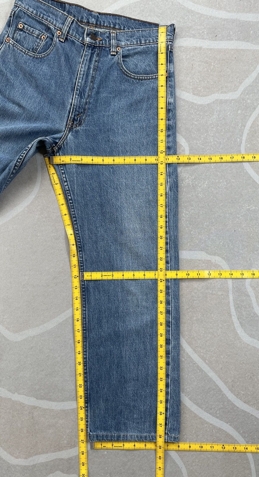 Levi's Vintage Levis 509 Straight Jeans (LG146) Size US 30 / EU 46 - 14 Thumbnail