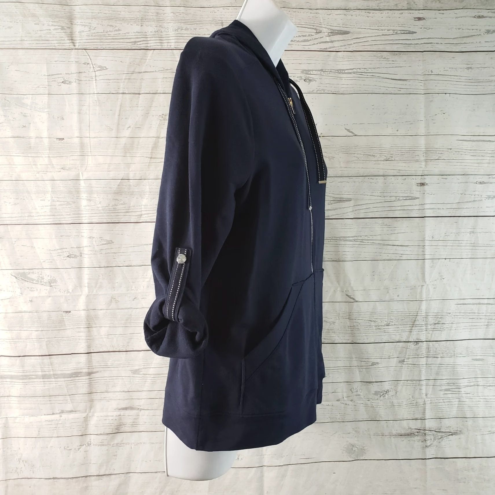 Vintage Chico's Zenergy Sweatshirt Jacket Sz S Blue 3/4 Sleeve Zip Full Zip Activewear Womens Size S / US 4 / IT 40 - 3 Thumbnail