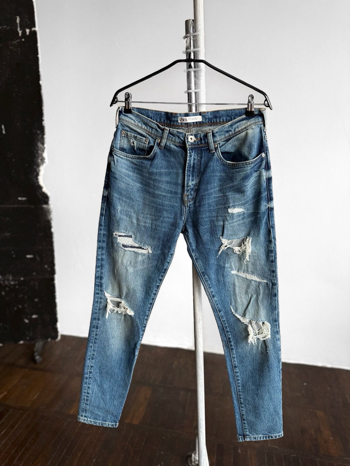 Zara ZARA Man Distressed Slim Fit Jeans Blue Denim Ripped Size US 32 / EU 48 - 2 Thumbnail
