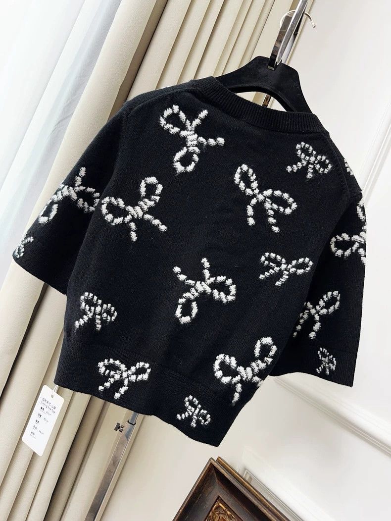 Chanel Chanel Black Bow Knit Cardigan Jacket Size M / US 6-8 / IT 42-44 - 2 Thumbnail