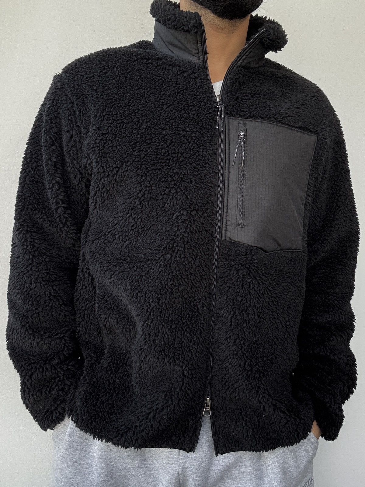Uniqlo UNIQLO Windproof Outer Fleece Jacket Black Size US L / EU 52-54 / 3 - 7 Thumbnail