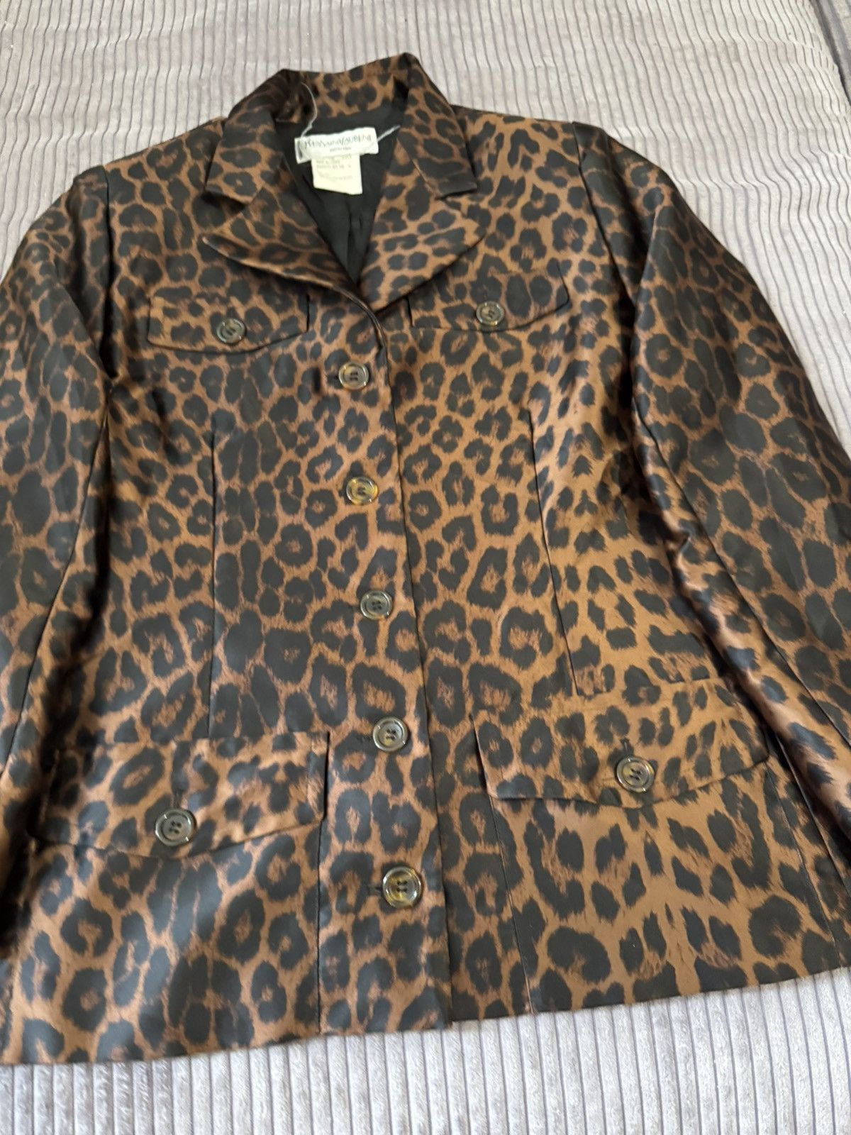 Yves Saint Laurent Vintage Yves Saint Laurent Variation Leopard Skin Jacket Size XL / US 12-14 / IT 48-50 - 6 Thumbnail