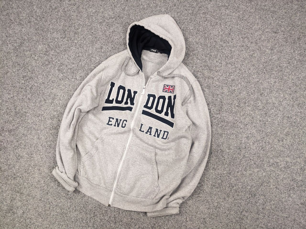 Vintage Vintage London England Embroidered logo Gray Zip Hoodie Y2K Size US S / EU 44-46 / 1 - 3 Thumbnail