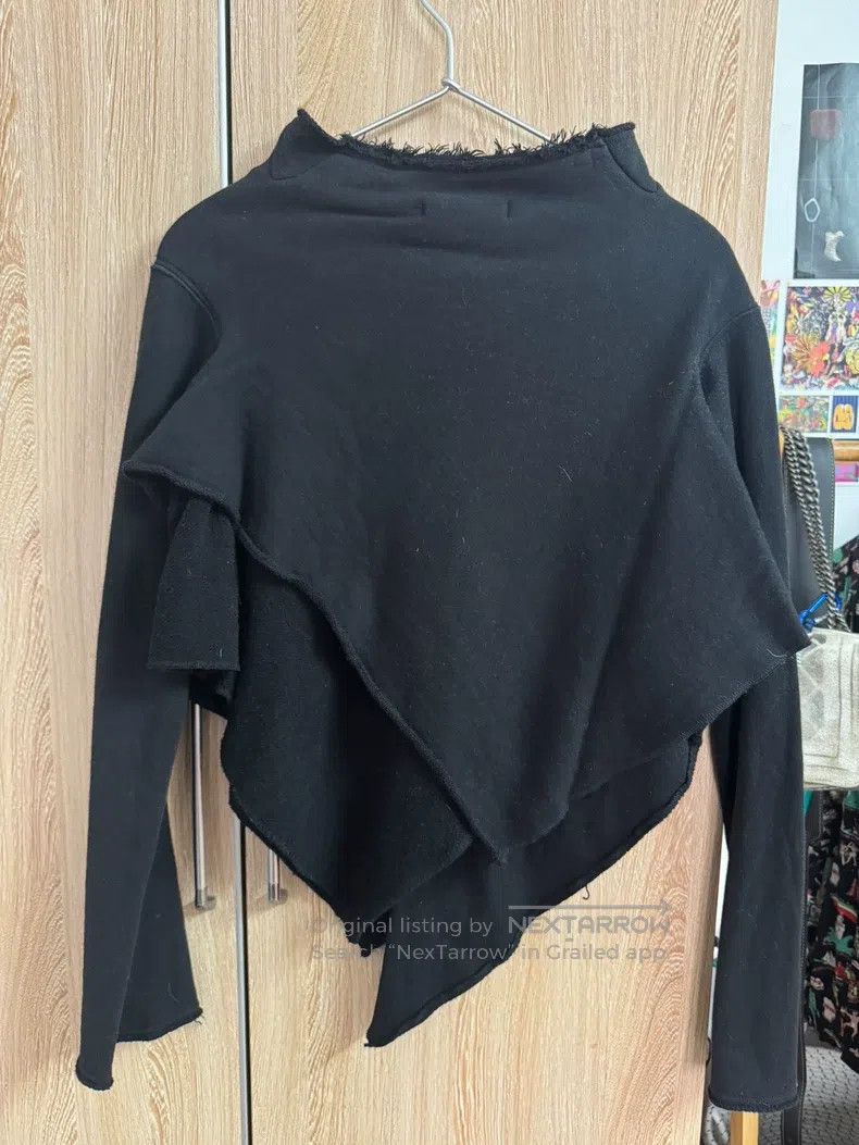 Comme des Garcons Comme des Garcons Asymmetrical Top Size S / US 4 / IT 40 - 2 Thumbnail
