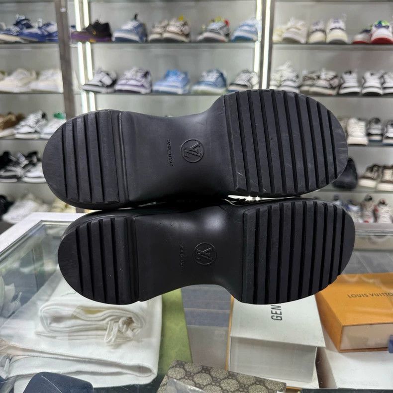Louis Vuitton LV Archlight Dad Shoes Size 41-2506 Size US 10.5 / EU 43-44 - 7 Thumbnail