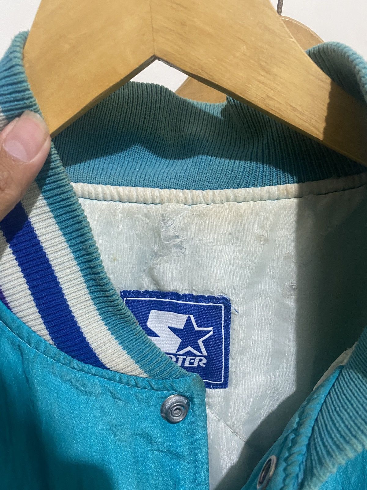 Starter Starter jacket vintage charlotte hornets Size US L / EU 52-54 / 3 - 5 Thumbnail