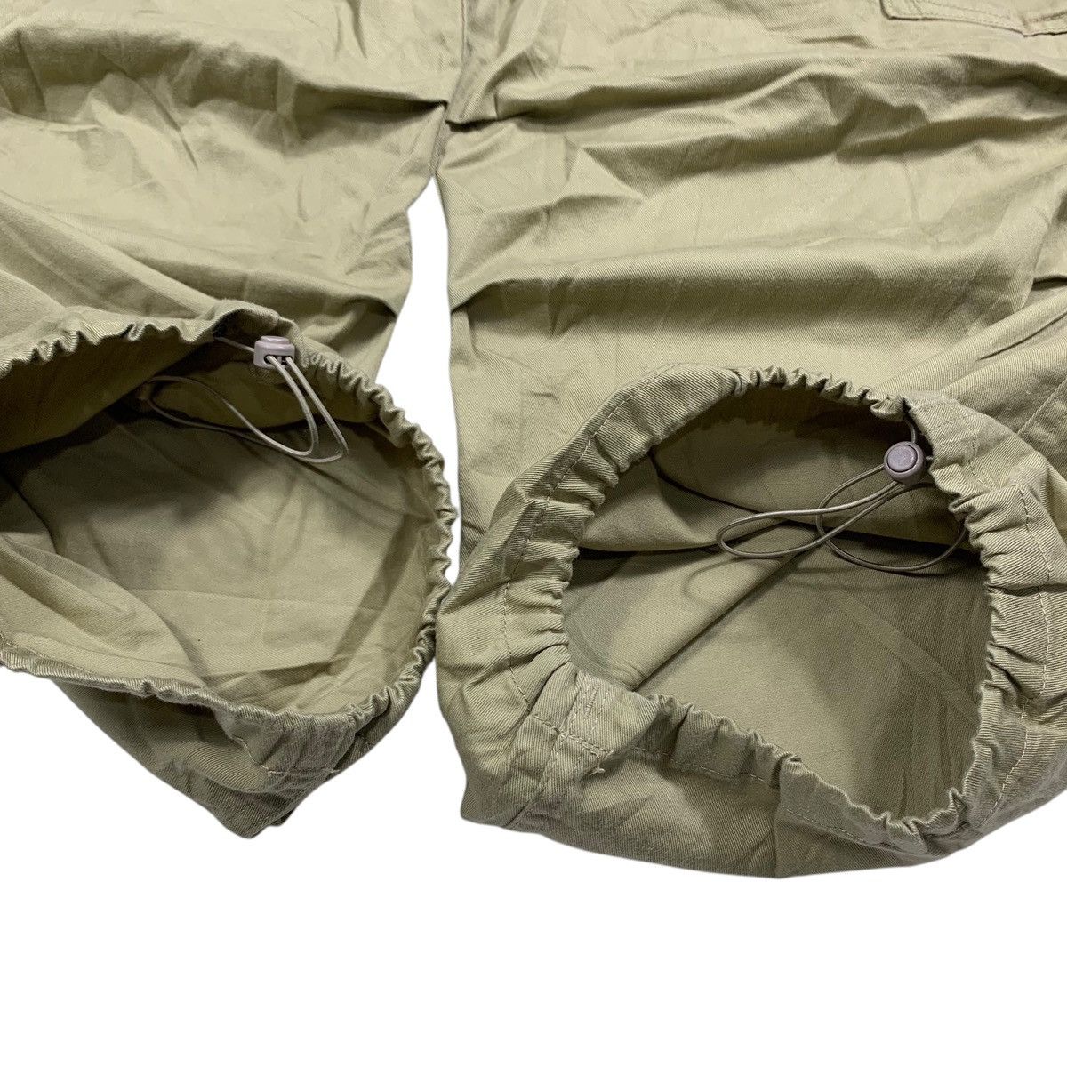 GU Gu super wide Cargo BALLON Pants Size US 32 / EU 48 - 4 Thumbnail