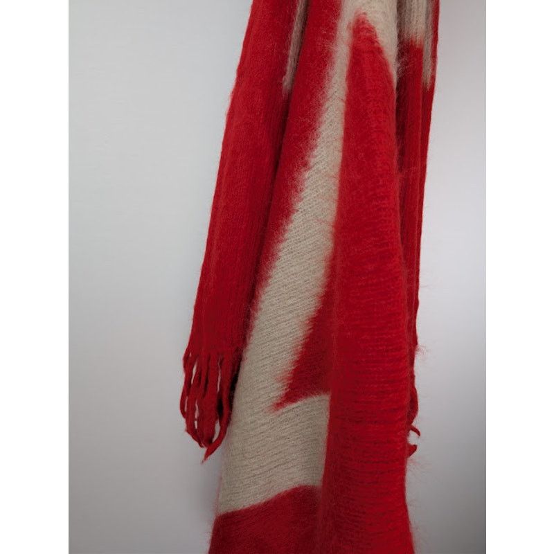 Off-White o1rshd1 Size: OS / CNY Home Blanket in Red Gold Size ONE SIZE - 4 Thumbnail